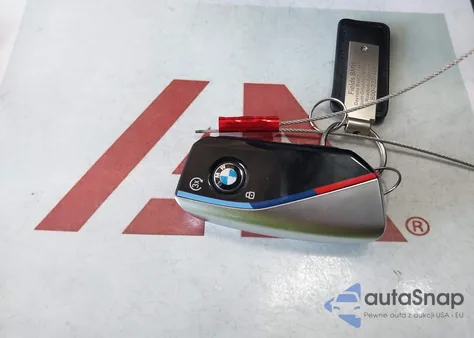 2024 BMW X6 xDrive40I z USA, uszkodzony, nr VIN 5UX33EX02R9U97955